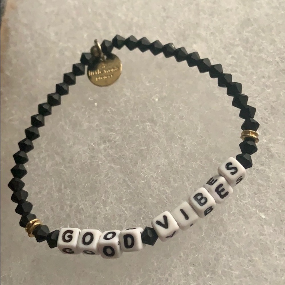 Little Words Project “Good Vibes”